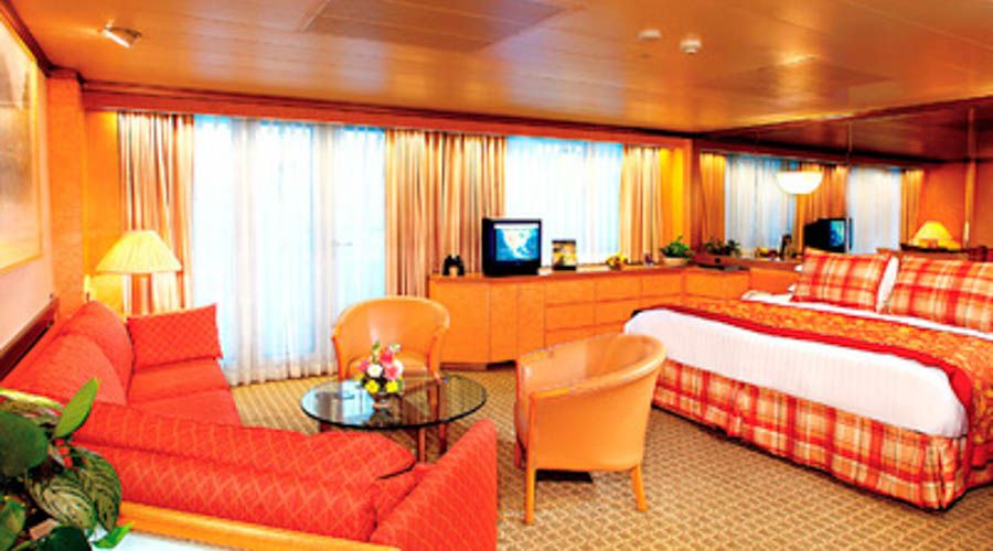 Cruise Ship