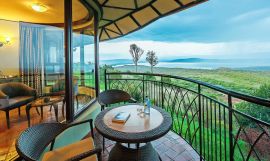 Kenya Fly-In Safari Lake Nakuru National Park with Masai Mara Game Reserve