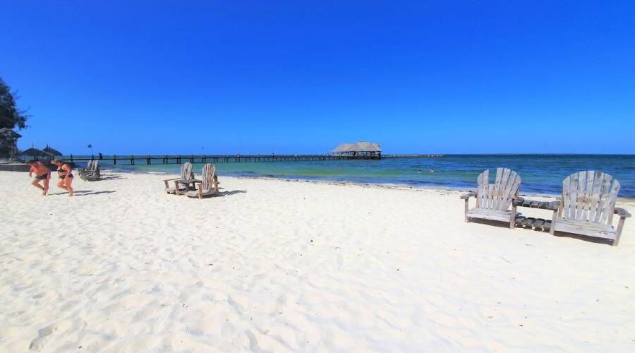 Paradise Beach Resort