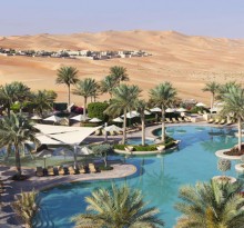 7 Nights Luxury Abu Dhabi Desert & Beach Stay