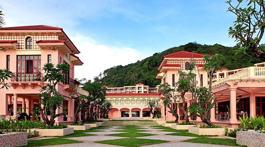  Centara Grand Beach Resort Phuket