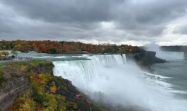 Downtown Toronto & Niagara Falls Tour