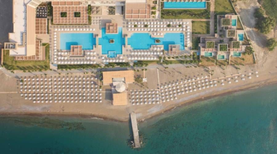 Amada Colossos Resort