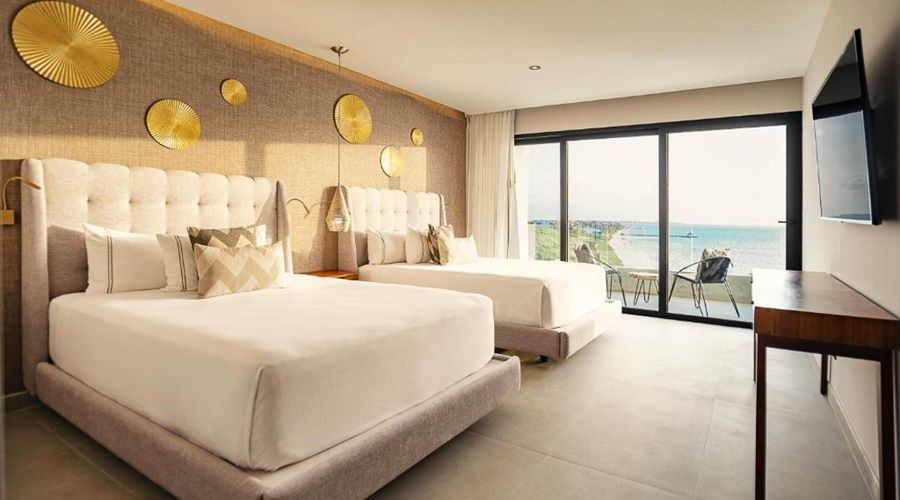 The Five Oceanfront Hotel