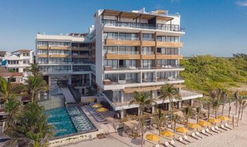 The Five Oceanfront Hotel