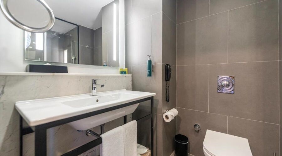 Double Tree by Hilton Antalya-Kemer