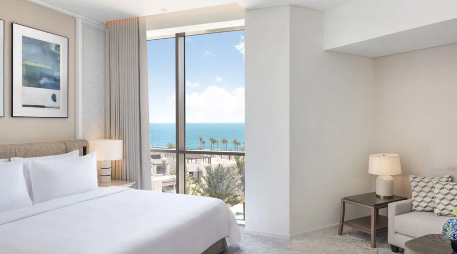deluxe room with beach and sea view