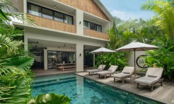 Villa Jax