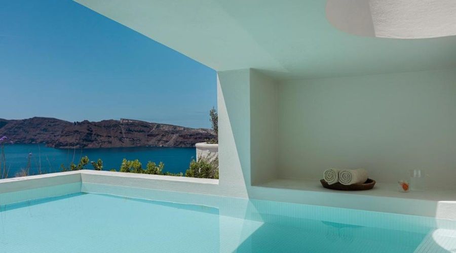 Canaves Oia Suites