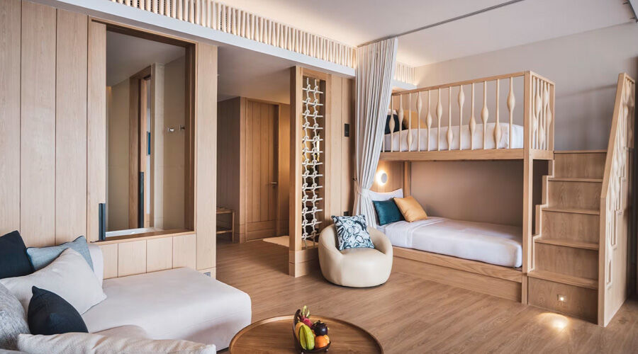 Family Sea View Suite