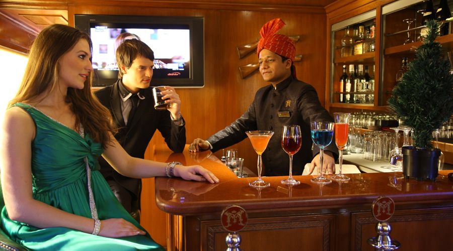 maharaja luxury trains express bar
