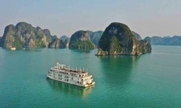 10 Nights Hanoi, Halong Bay Cruise, Hoi An & Ho Chi Minh